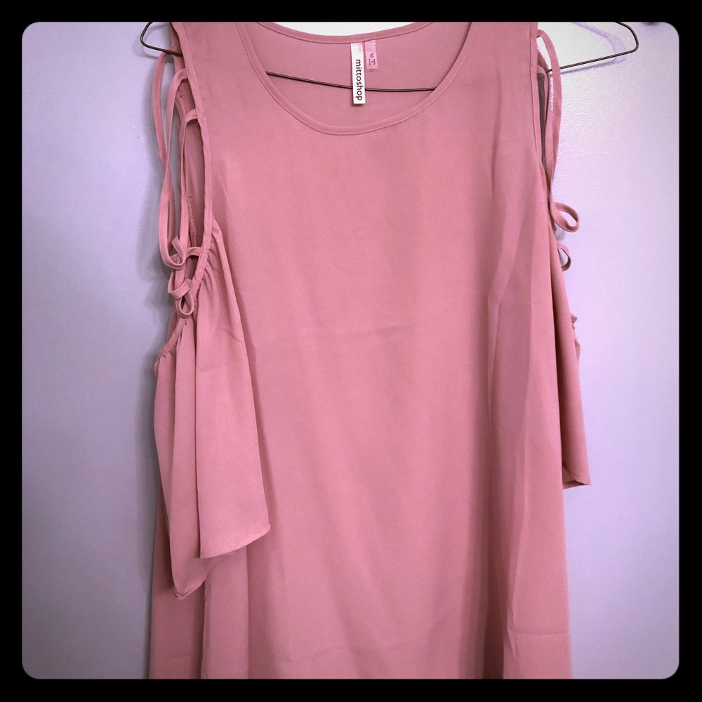 Nude open shoulder top